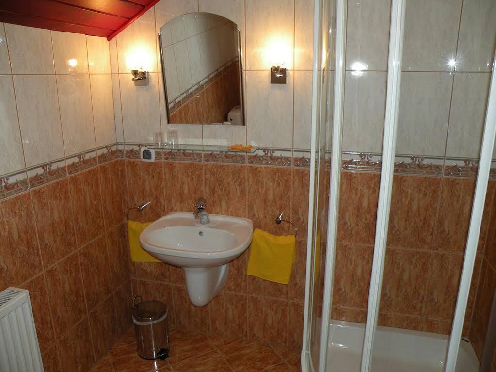 Dom Pod Tujami * Krakau