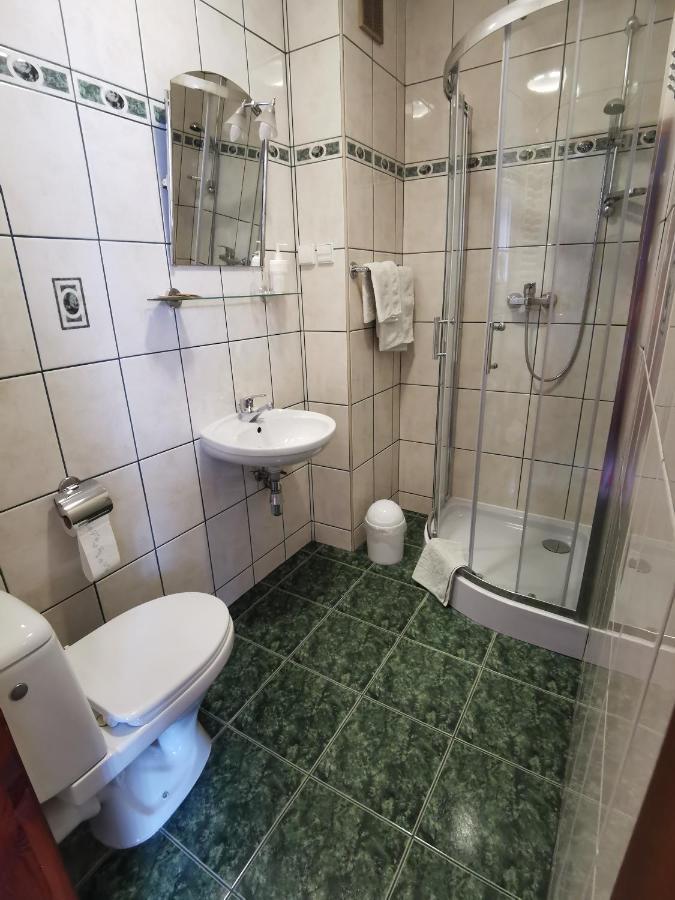 Dom Pod Tujami Krakow